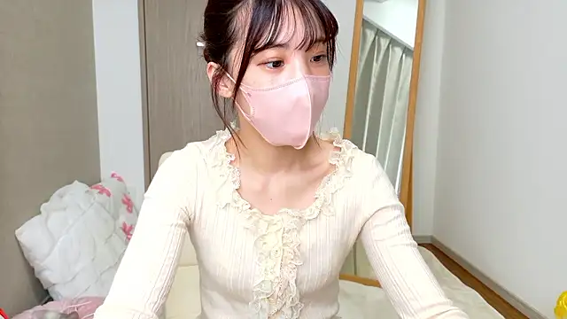 Snapshot of riri__nyan_o0 chatting on 04-29-26, 05:11 riri nyan o0 online show from 04-29-26, 05:11