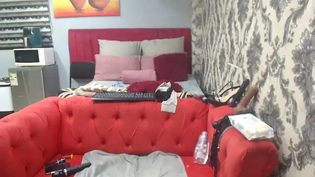 SweetPortableAmber online show from 07-08-26, 10:03