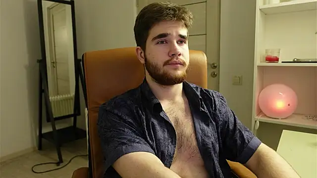 Snapshot of Mark_Maxim chatting on 10-26-25, 08:48 Mark Maxim online show from 10-26-25, 08:48