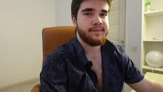 Snapshot of Mark_Maxim chatting on 11-30-25, 07:23 Mark Maxim online show from 11-30-25, 07:23