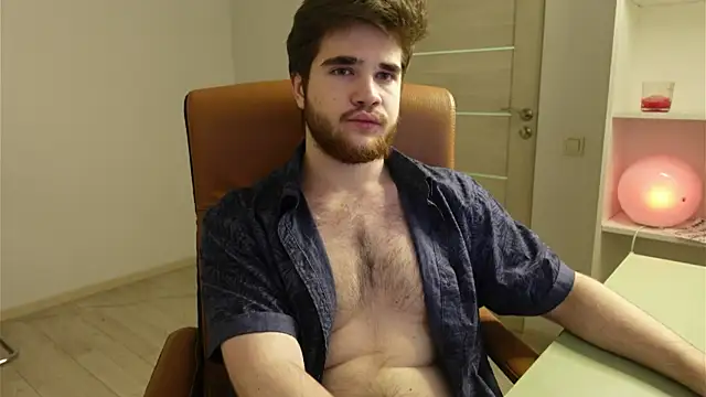 Snapshot of Mark_Maxim chatting on 12-03-25, 09:13 Mark Maxim online show from 12-03-25, 09:13