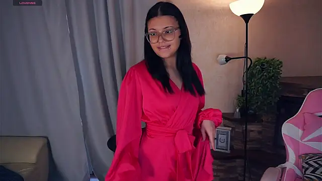 Snapshot of VerniceEngelking chatting on 10-21-25, 05:30 VerniceEngelking online show from 10-21-25, 05:30