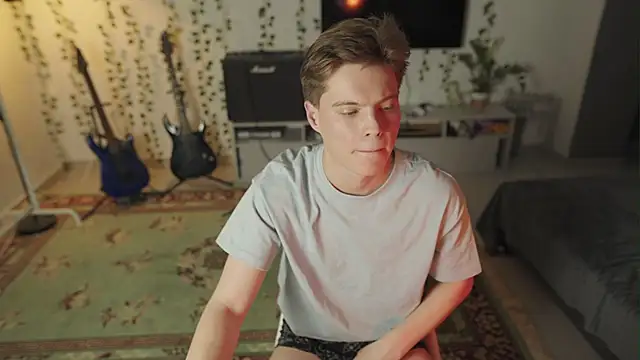 Snapshot of RusBradPitt chatting on 02-05-26, 04:00 RusBradPitt online show from 02-05-26, 04:00