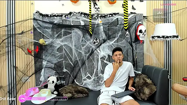 DustinandJordan online show from 10-19-25, 04:57