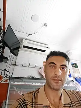 mahdiDido online show from 10-19-25, 08:20