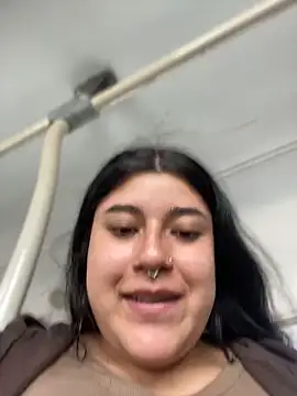 Snapshot of Tokio_Sakura chatting on 12-02-25, 04:57 Tokio Sakura online show from 12-02-25, 04:57