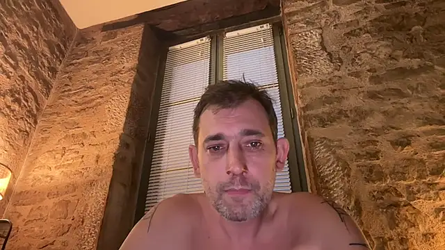 tamtamat46 online show from 10-24-25, 05:09