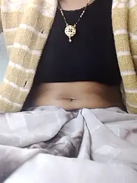 Snapshot of Hut_rotu_cute chatting on 02-02-26, 05:22 Hut rotu cute online show from 02-02-26, 05:22