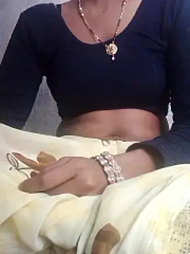 Snapshot of Hut_rotu_cute chatting on 02-10-26, 10:19 Hut rotu cute online show from 02-10-26, 10:19