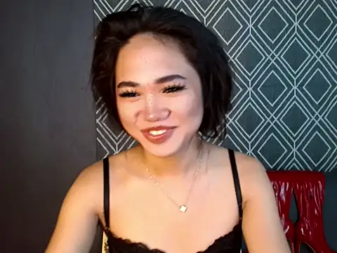 hugesignificant 69 online show from 10-04-25, 01:47