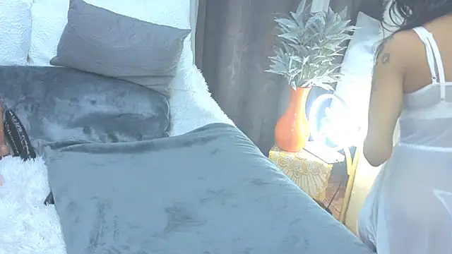 CaramelNatashaxx online show from 09-12-25, 04:23