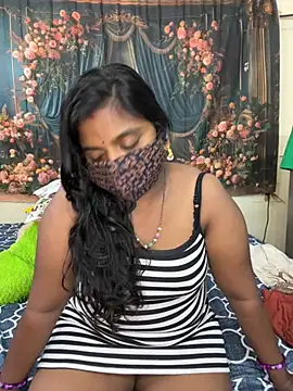 Snapshot of anubabysk12 chatting on 07-20-26, 10:45 anubabysk12 online show from 07-20-26, 10:45