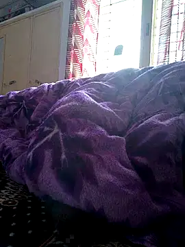 queenbuggi online show from 02-01-26, 09:19