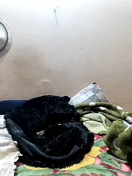 queenbuggi online show from 03-07-26, 03:42