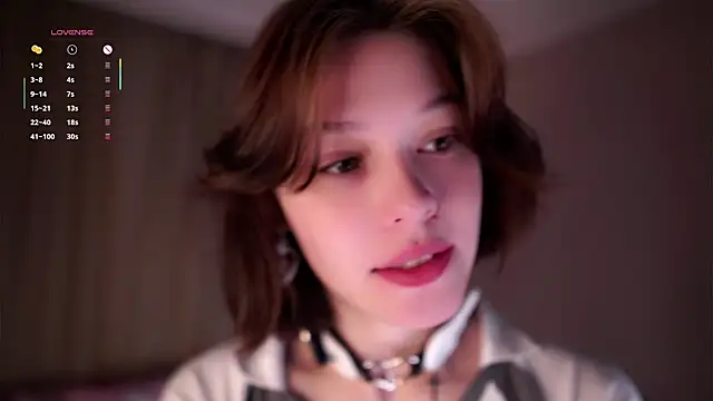 LurleneRamo online show from 10-09-25, 01:14