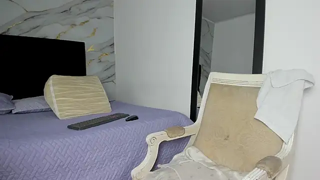 Vickysweeeettt online show from 11-04-25, 08:30