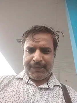 Snapshot of vardh033 chatting on 09-18-25, 10:50 vardh033 online show from 09-18-25, 10:50