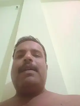 Snapshot of vardh033 chatting on 09-28-25, 07:52 vardh033 online show from 09-28-25, 07:52