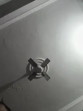 Snapshot of vardh033 chatting on 11-19-25, 08:47 vardh033 online show from 11-19-25, 08:47