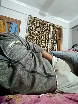 vardh033 online show from 02-11-26, 11:54