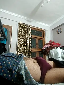 vardh033 online show from 04-11-26, 04:44