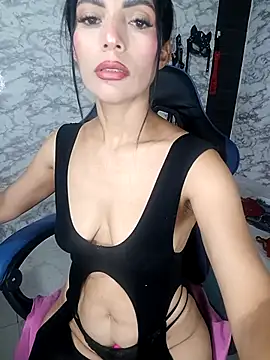 Snapshot of AlisSon__hot chatting on 11-07-25, 12:54 AlisSon hot online show from 11-07-25, 12:54