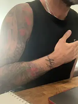 Snapshot of Thickdickdominant chatting on 04-13-26, 11:16 Thickdickdominant online show from 04-13-26, 11:16