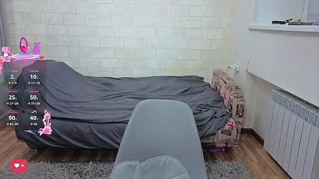 AlisaWyn online show from 10-20-25, 10:49