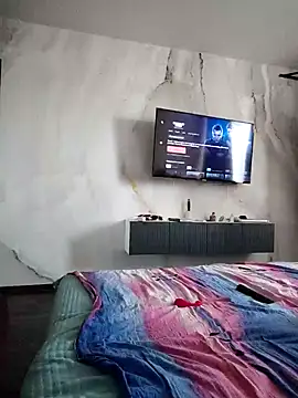 AlisaWyn online show from 02-15-26, 10:03