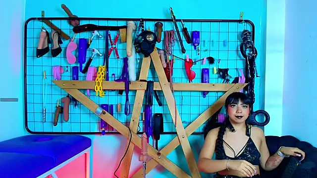 Mrmia bdsm extreme online show from 12-03-25, 01:20