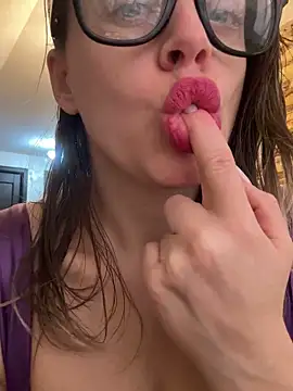 ladywithbigass online show from 02-18-25, 06:04