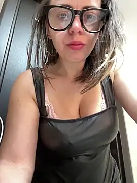 ladywithbigass online show from 03-18-25, 08:58