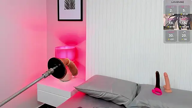 Snapshot of lauren_stone_ chatting on 12-17-25, 05:19 lauren stone online show from 12-17-25, 05:19