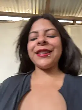 Snapshot of MiaCollinssx chatting on 01-07-26, 08:22 MiaCollinssx online show from 01-07-26, 08:22