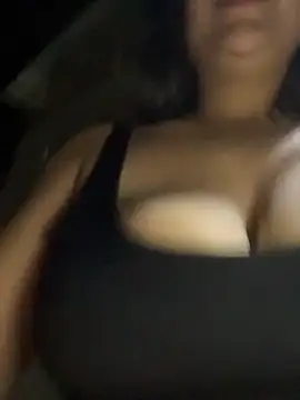 Snapshot of MiaCollinssx chatting on 01-15-26, 12:37 MiaCollinssx online show from 01-15-26, 12:37