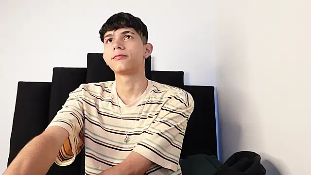 alexmark  online show from 10-03-25, 02:14