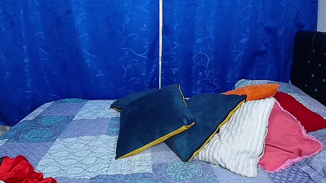 melikaronit2 online show from 10-07-25, 05:43