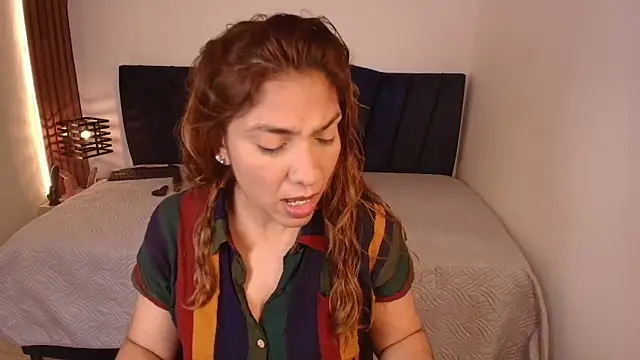 Snapshot of SexyRachel_ chatting on 05-11-26, 12:11 SexyRachel online show from 05-11-26, 12:11