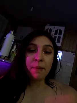 Snapshot of caronicole77 chatting on 10-30-25, 01:29 caronicole77 online show from 10-30-25, 01:29