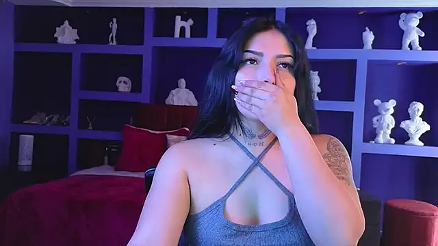 Snapshot of sari_belle chatting on 10-23-25, 09:24 sari belle online show from 10-23-25, 09:24