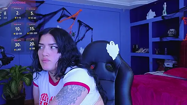 Snapshot of sari_belle chatting on 11-02-25, 08:11 sari belle online show from 11-02-25, 08:11