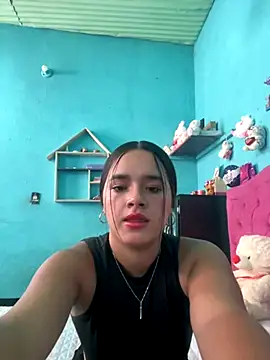 Luciaparker03 online show from 09-26-25, 06:12