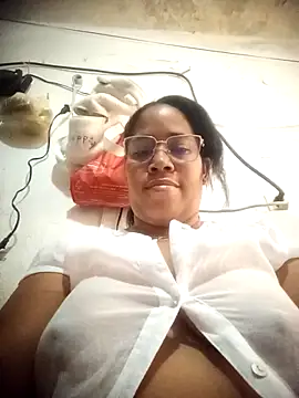 Big ass submissive online show from 12-16-25, 02:22