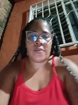 Snapshot of Big_ass_submissive chatting on 05-21-26, 01:23 Big ass submissive online show from 05-21-26, 01:23