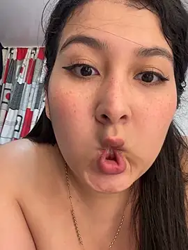 evelyn 1702 online show from 10-10-25, 03:27