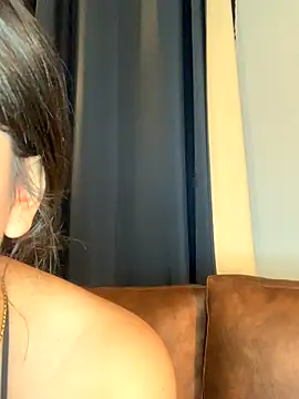 Canneela online show from 09-28-25, 04:12