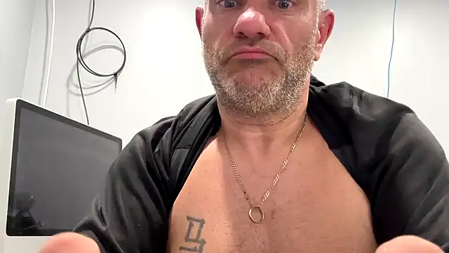 frankyjones8989 online show from 11-19-25, 03:39