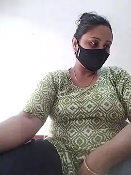 Snapshot of Lollita- chatting on 07-13-26, 06:38 Lollita- online show from 07-13-26, 06:38
