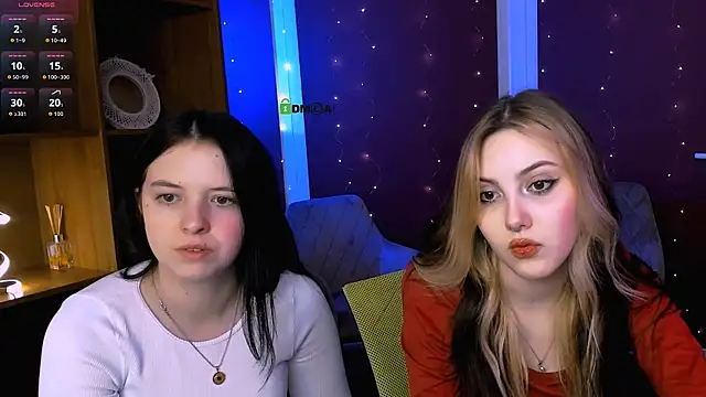 Snapshot of luna_tin chatting on 12-15-25, 07:12 luna tin online show from 12-15-25, 07:12