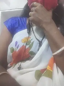 Snapshot of hotmahitha chatting on 05-13-26, 12:41 hotmahitha online show from 05-13-26, 12:41